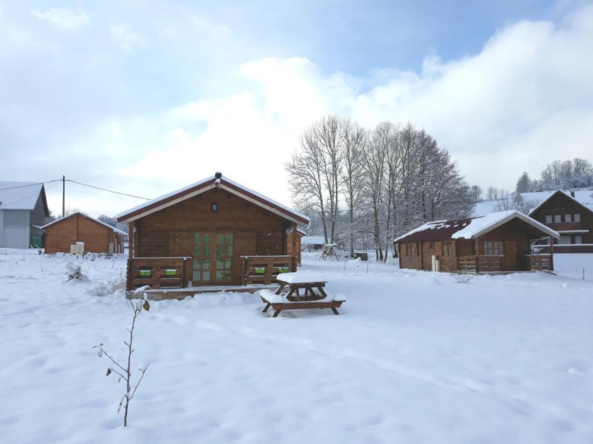 Chalets Les 5 Loups Gerbépal Exteriör bild